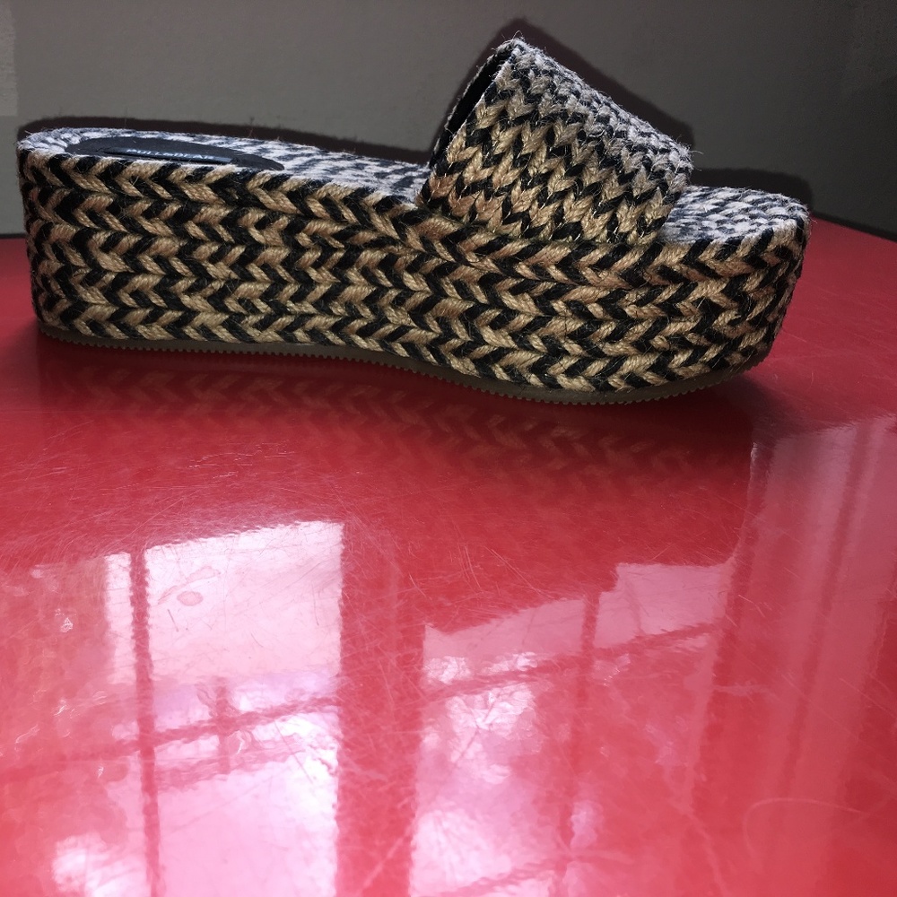 Pull & Bear Espadrille Wedges - Picture 5 of 8